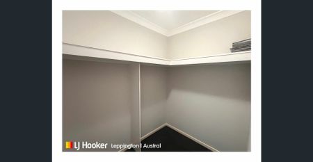 SPACIOUS & WELL SITUATED - Photo 2