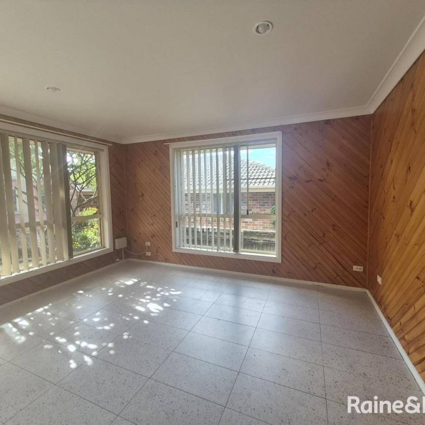 Charming 3 Bedroom Villa - Photo 1