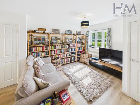 1 bedroom apartment to rent - Photo 2