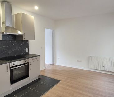 Appartement à louer 2 pièces • 40,52 m2 Issy-les-Moulineaux - Photo 2