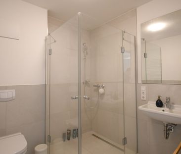 6037 - Attraktive 1-Zimmer-Erdgeschosswohnung mit EBK & Terrasse in... - Photo 2