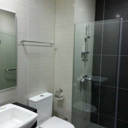 1 Bedroom CONDOMINIUM at Bukit Timah - Photo 4