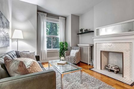 For Lease - 25 Temple Avenue, Toronto, Ontario - Photo 2