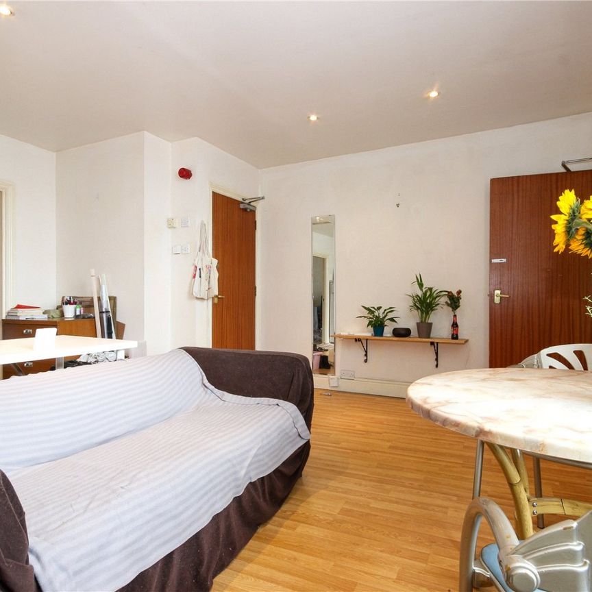 Gloucester Road, - Photo 1