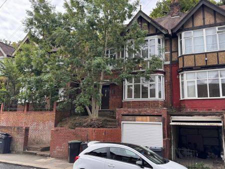 2 bedroom ground floor maisonette to rent - Photo 5