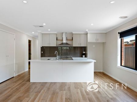 37 Aspect Dr, Huntly - Photo 4