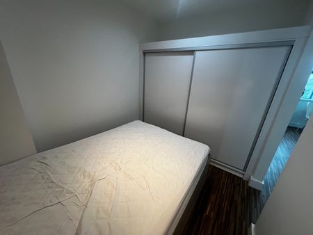 1 Bed Flat, Westpoint, M16 - Photo 5