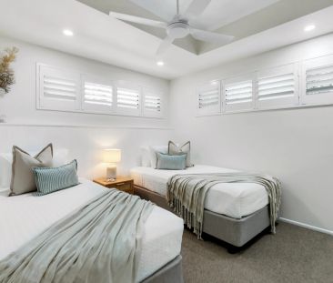 Stunning two bedroom furnished apartment 1km to the esplanade - Photo 3