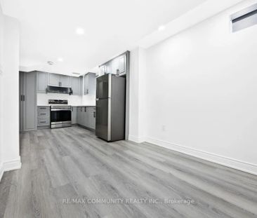 64 Fallstar Crescent #Basement Unit - Photo 5