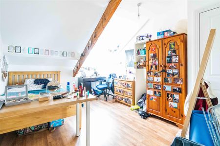 4 bed apartment to rent in Grosvenor Place, Jesmond, NE2 - Photo 4