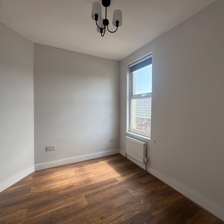 Cray Road, Sidcup DA14, London - Photo 1