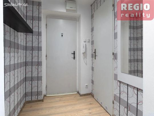 Pronájem bytu 2+1 48 m² - Photo 1