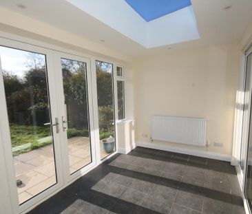 3 bedroom detached house to rent - Photo 6