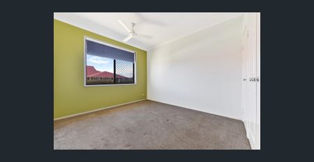 Massive Family Home in Sought-After Rangeville Location! - Photo 4