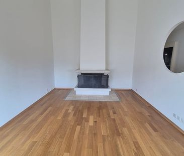 Appartement de 4 pièces au 3ème étage dans un cadre verdoyant à Col... - Photo 3