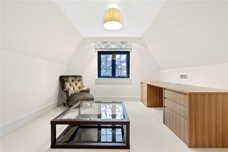 5 bedroom end of terrace house to rent - Photo 3