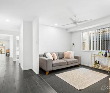 Modern Family Home! - Photo 3