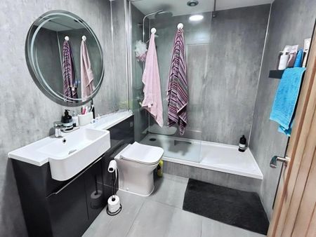 1 bedroom flat to rent - Photo 5