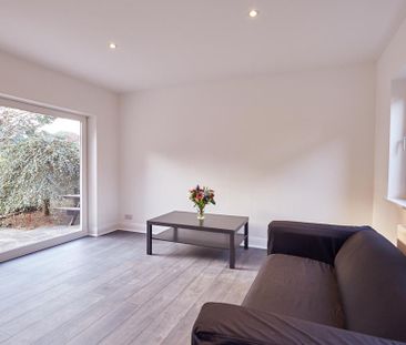 1 bedroom house of multiple occupation to rent - Photo 5