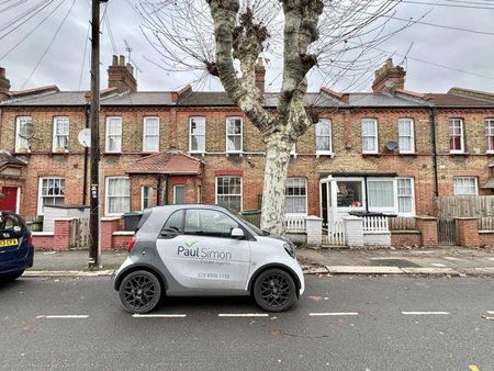 Moselle Avenue, N22 - Photo 5