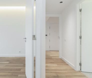 4 room luxury Apartment for rent in Lisbon - Photo 6