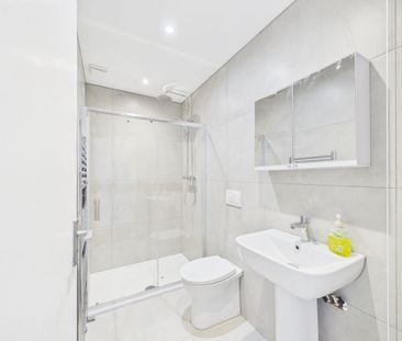 2 Bedroom - Photo 6