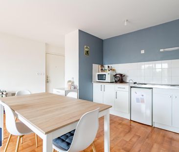Location Appartement 2 pièces 45m² BEUVRAGES 59192 - Photo 4