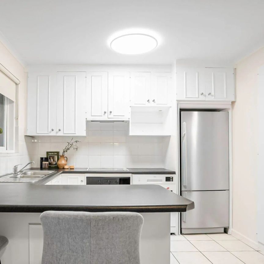 Spacious Family Home with Flexible Living & Outdoor Entertaining Please apply via Tenantoptions.com.au - Photo 1