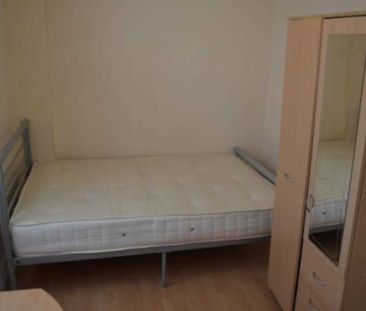 Price £495 pcm - Available Now - Furnished - Photo 4