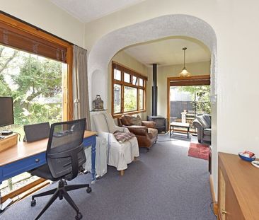 1 Bedroom home in a great location! - Photo 3