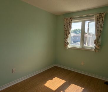 For Lease - 223 South Unionville Avenue, Markham, Ontario - Photo 2