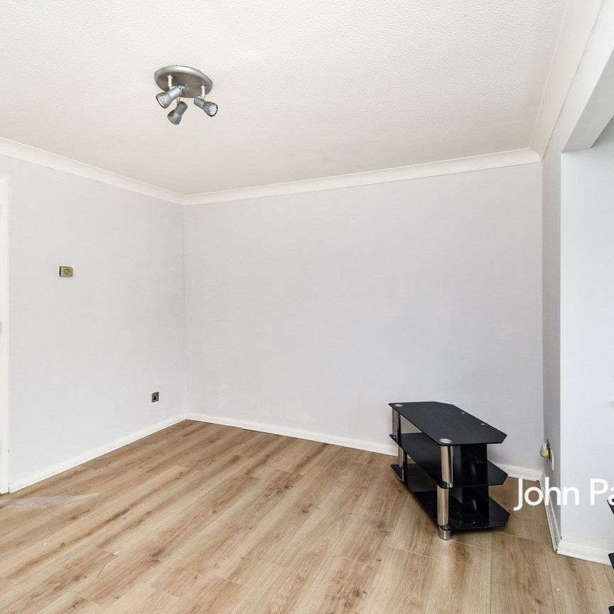 Woodville Street, London, SE18 - Photo 1