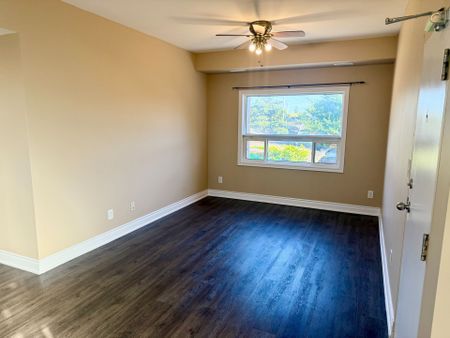 For Lease - 750 Albert Street Unit# 2, Oshawa, Ontario - Photo 4