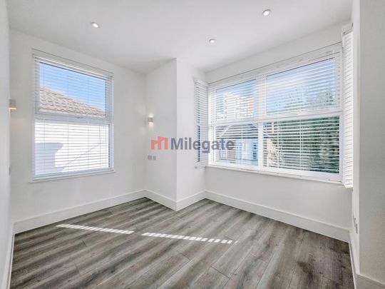 3 bedroom flat to rent - Photo 1