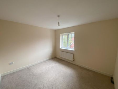 3 bedroom terraced house to rent - Photo 3