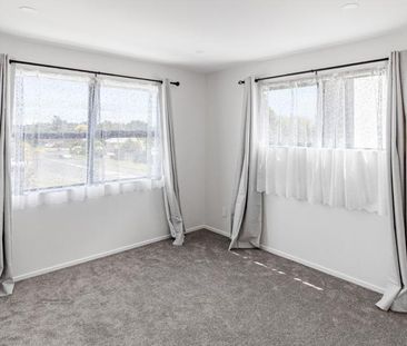 3 bedroom home in Pakuranga! - Photo 6