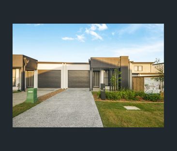 Charming and modern home - Photo 5