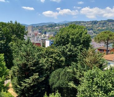 Top floor flat with stunning open views of the lake - Foto 5