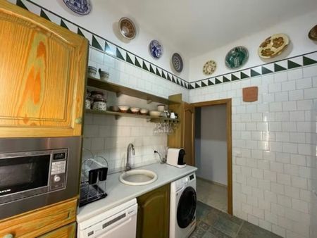 Plaça de Manises, Valencia, Valencian Community 46003 - Foto 3