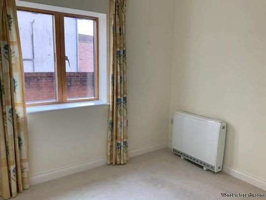 2 bedroom property to rent in Marlborough - Photo 1