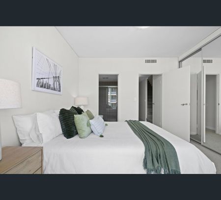 3404/42-44 Pemberton Street, Botany, NSW 2019 - Photo 2