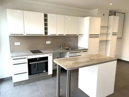 Location Appartement 2 pièces 59m² MENTON 06500 - Photo 5