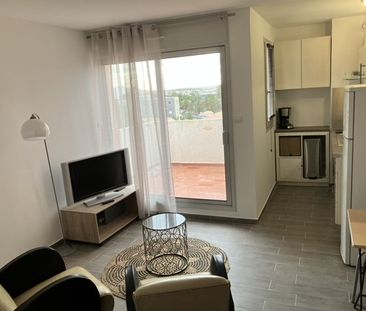 Location Appartement 2 pièces 25m² SETE 34200 - Photo 1