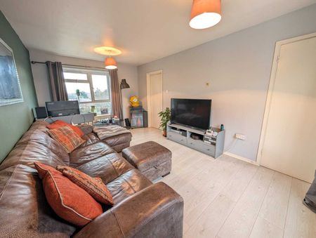 Gentry Place, Norwich - Photo 2