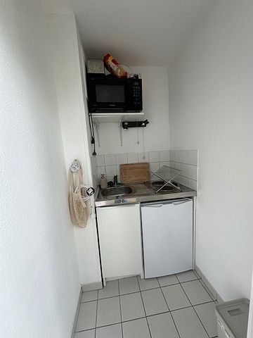 Appartement F1 bis meublé CAEN - 38.25 m2 - Photo 3