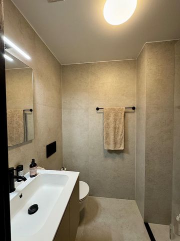 Spacieux appartement 4.5 pièces au rez à remettre à Sullens. - Photo 5