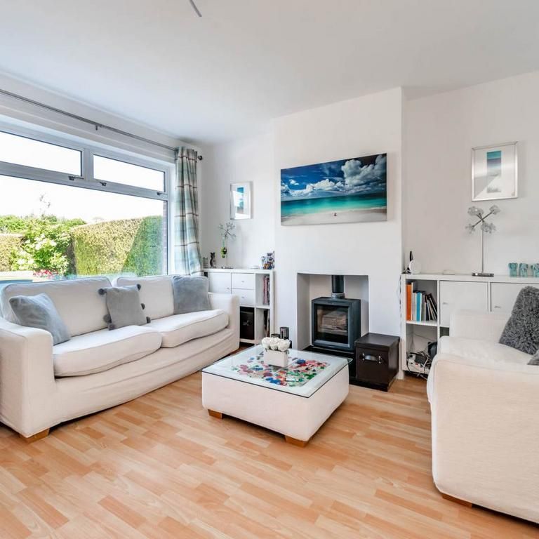 4 bedroom house to rent - Photo 1