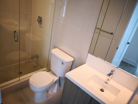 For Lease - 101 Erskine Avenue Unit# 1008, Toronto, Ontario - Photo 4