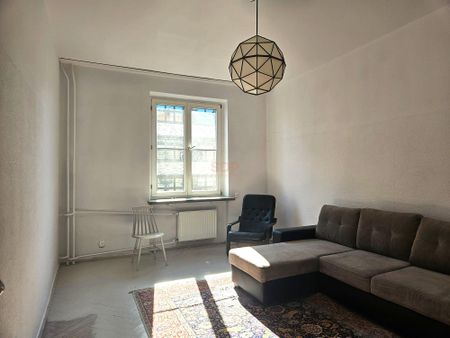 3 pokoje w ścisłym centrum ! - Zdjęcie 4