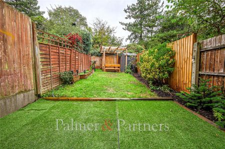 2 bedroom terraced house to rent - Photo 5